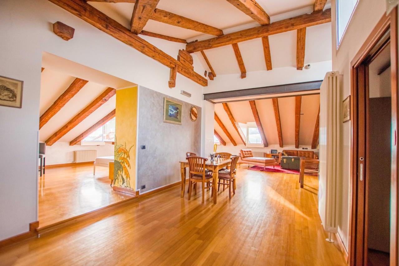 Panorama Loft Apartment Триест Екстериор снимка
